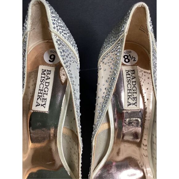 New. Badgley Mischka jeweled shoes. Size 8 1/2-9. Retails $240 - Picture 7 of 9